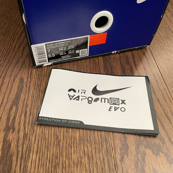Nike Air VaporMax EVO 7W - Picture 6 of 6